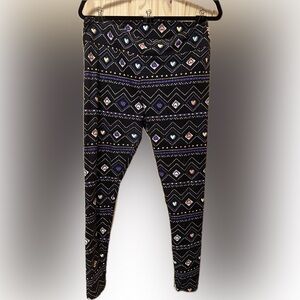 LuLaRoe Black and Purple Heart Pattern Leggings